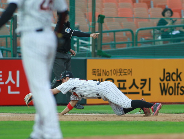 황재균선수의 다이빙캐치